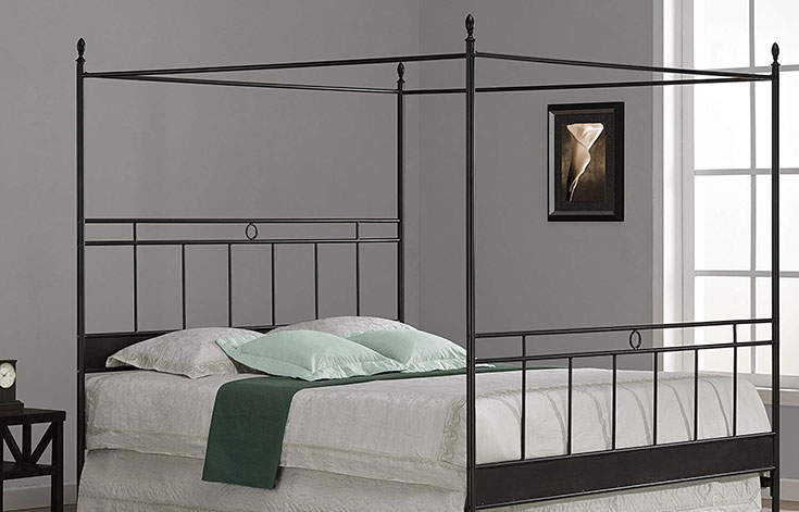 medieval-style-bed medieval style bed