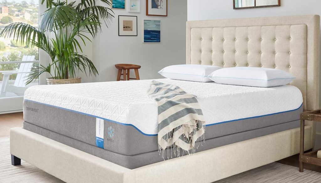 What is Memory Foam? Here's How it Works and the Pros and Cons (2023