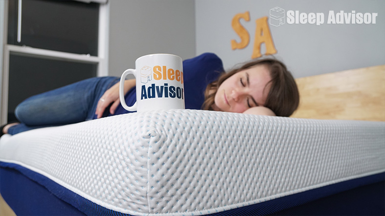 Emma Testing Motion Isolation of Amerisleep A3 Emma Testing Motion Isolation of Amerisleep A3