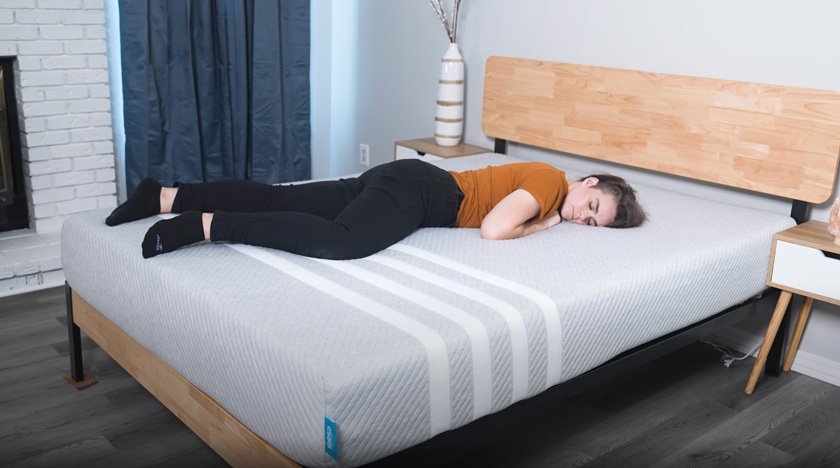 Emma-is-testing-Leesa-original-mattress-on-her-stomach Emma is testing Leesa original mattress on her stomach