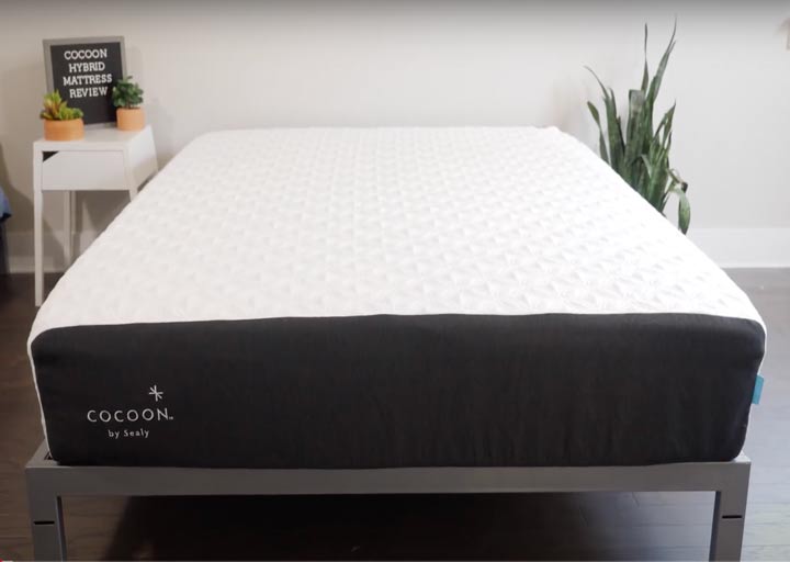 Cocoon Chill Hybrid Mattress