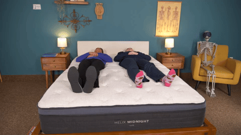 Testing the Helix Midnight Luxe mattress