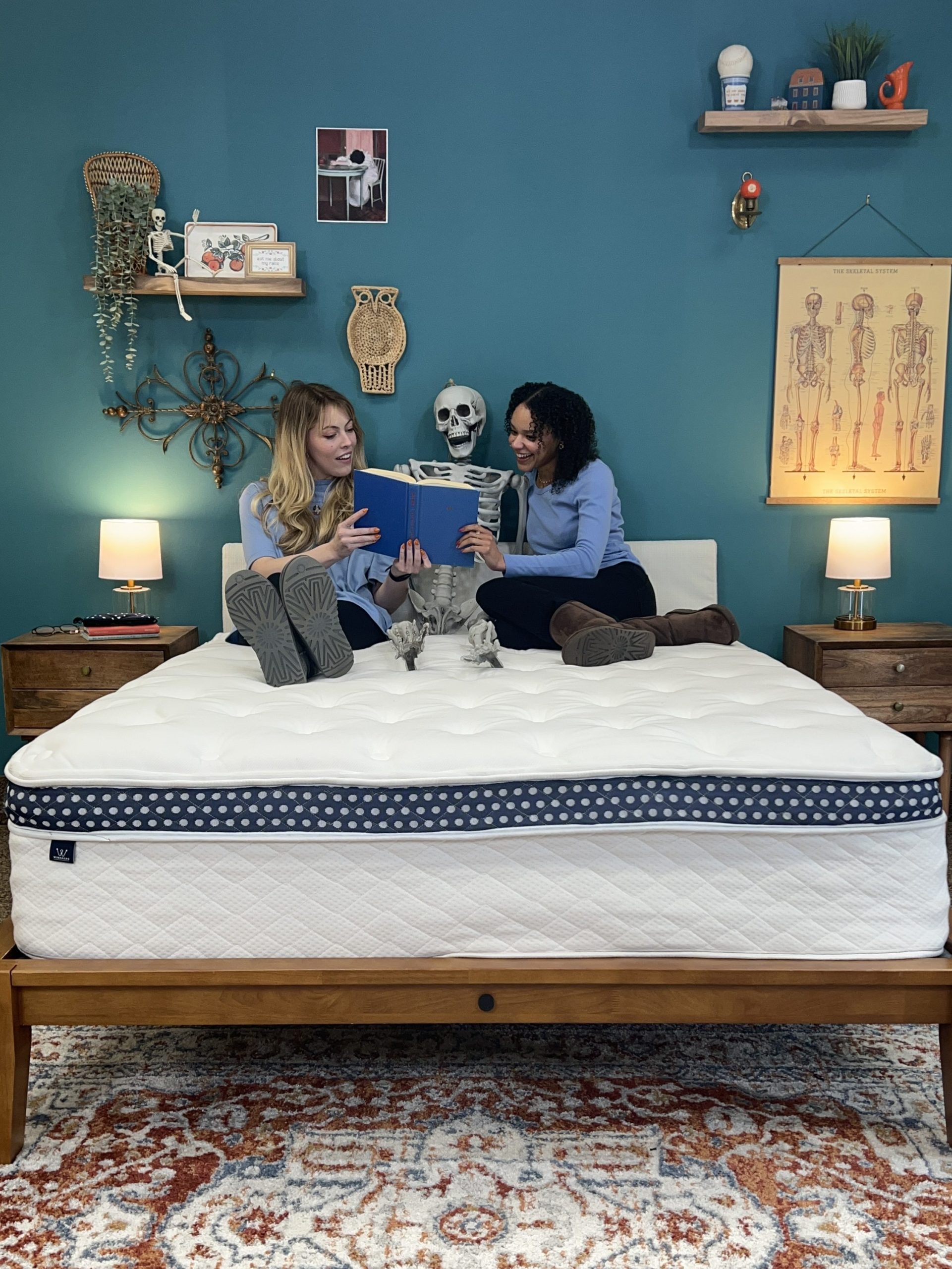 Product testers on the winkbed mattress
