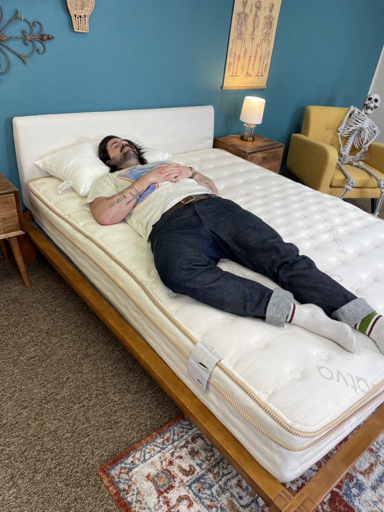 Saatva Classic heavy back sleeper testing