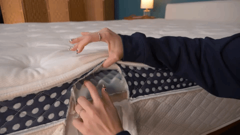 WinkBed Construction Gif